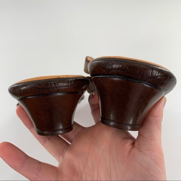 Think SoSo womens sandals size 11 chocolate brown floral toe ring - Picture 8 of 12